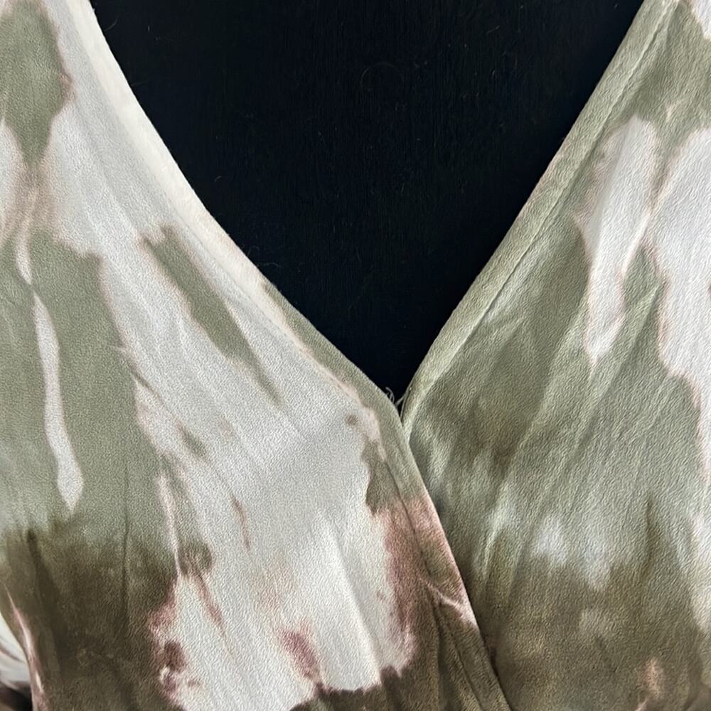 NWT Young Fabulous & Broke Geode Jillian Tie Dye Multi Faux Wrap Tie Waist - Picture 9 of 16